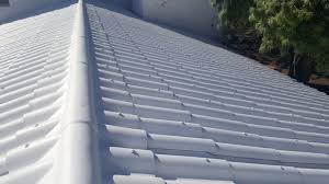 Very important information for home owners with asbestos roofs. Good maintenance and preparation will certainly prevent the disappointment at the time of selling wrt value and bond applications for prospective buyers. See https://www.valuablesproperties.co.za/template/ArticleDisplay.vm/articleid/6293