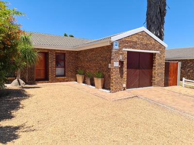 Townhouse For Sale in Protea Heights, Brackenfell