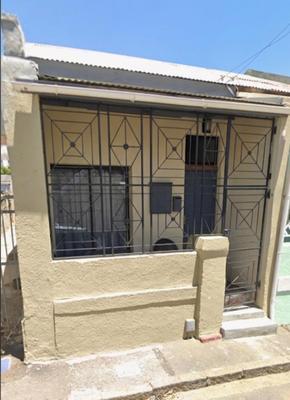 House For Sale in Woodstock, Cape Town
